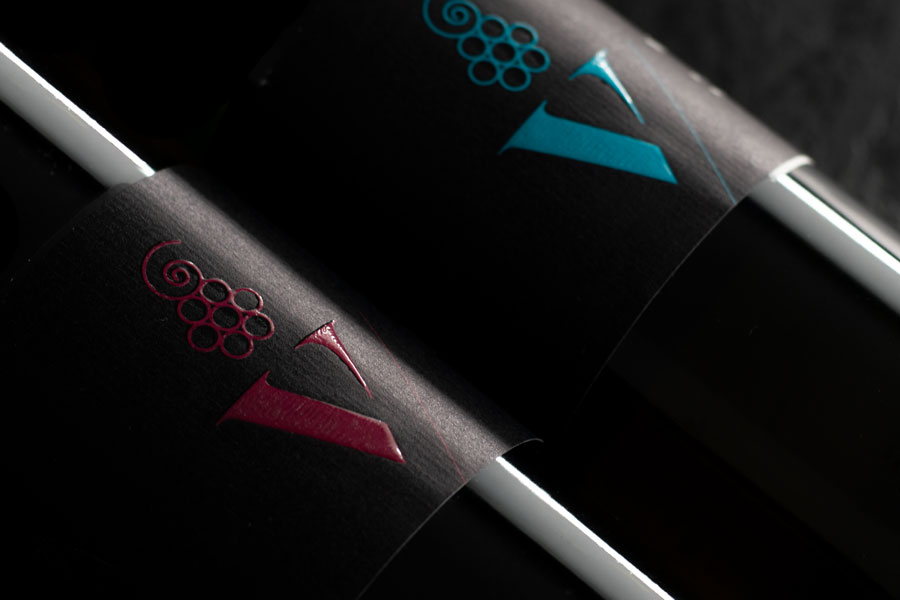 dizajn etikete za vino logotip vizualni identitet graficki dizajn shift miviko